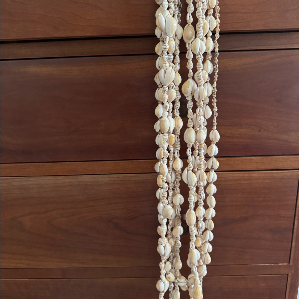 Shell Beaded Necklaces, Lei!